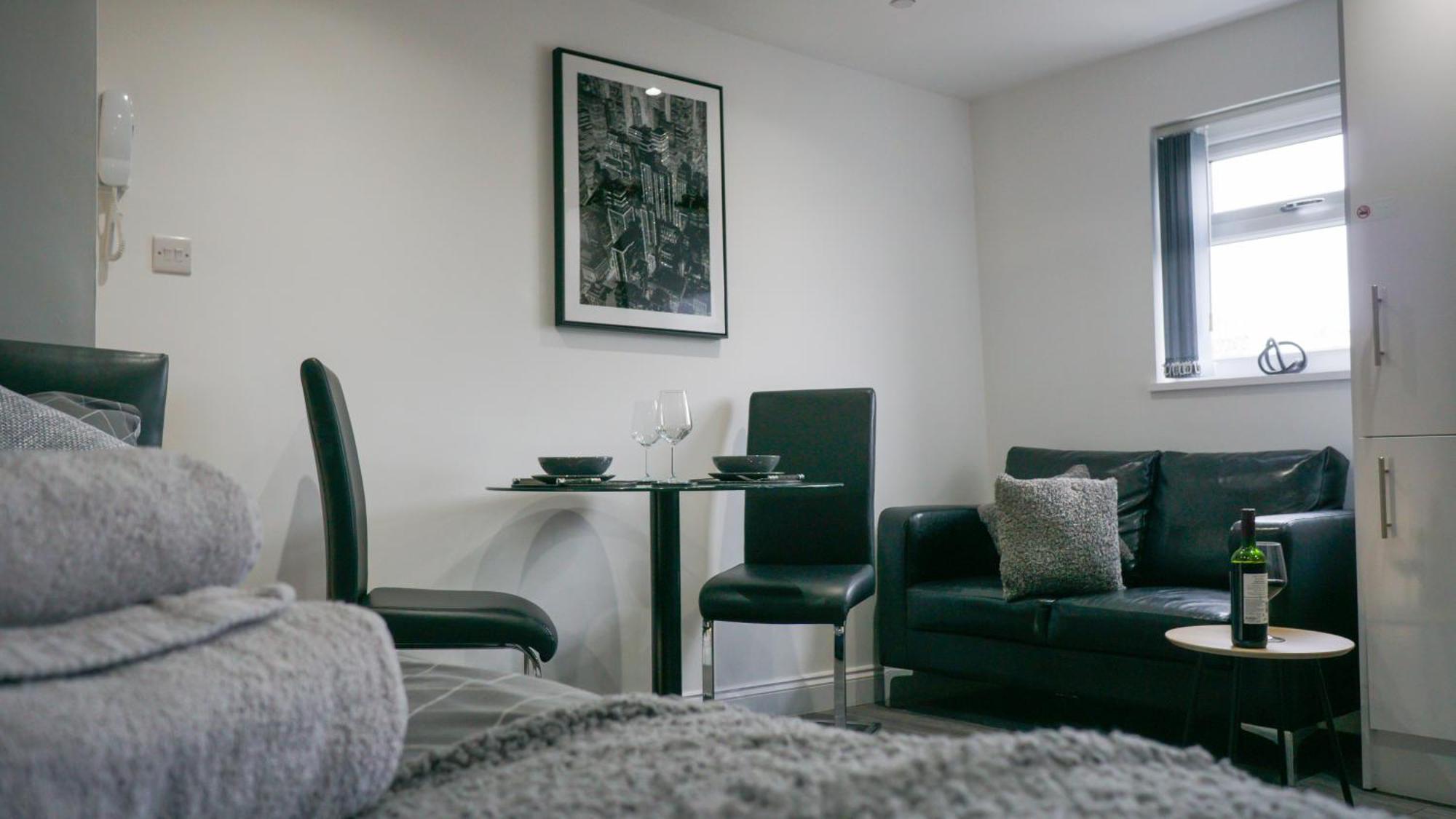 Modern Apartments Near Cardiff City Centre Eksteriør bilde